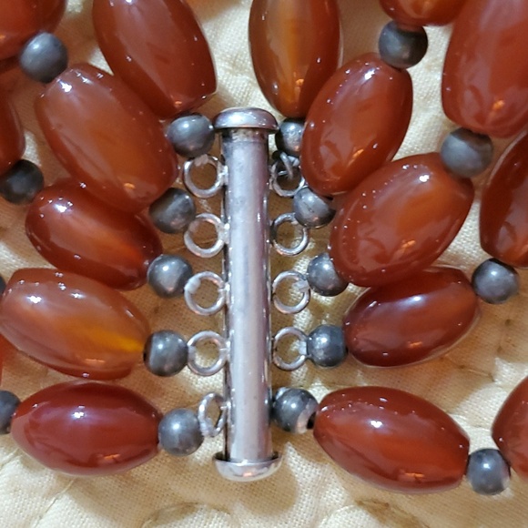 Vintage 5 Strand Bead Bracelet - Picture 4 of 5